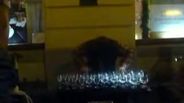 Музыка на бокалах в Праге