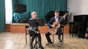 Нехорошева Людмила Ивановна (гитара) 
открытый урок на тему
 "Этюд-основа исполнительской техники"