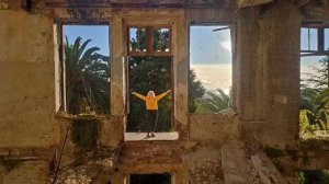 31. Снова на зиму в Абхазию. День 31, 6.11.2024. Замок Смецкова и закат