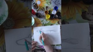 Рисунок из ладошки. Жеребенок.