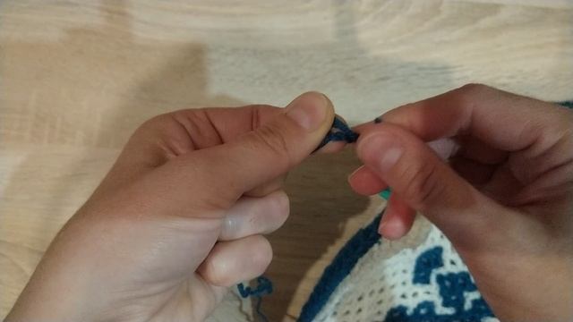 Как присоединить нить если закончился клубок  Проект Вяжем вместе