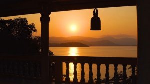 7357607-uhd_3840_2160_25fps