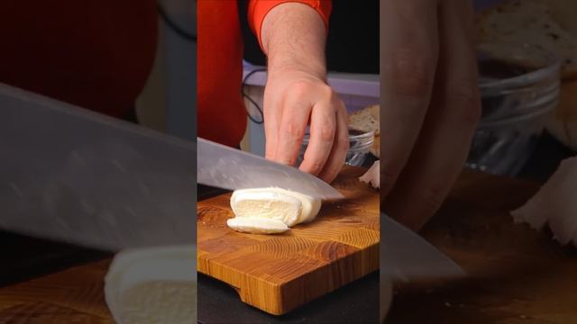 Сэндвич с фаршем и моцареллой | Быстрый рецепт нажористого сэндвича смотреть онлайн