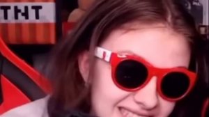 новенькой подводкой я накрашу себе стрелочки