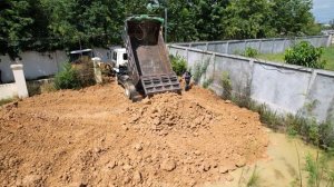 Строительство, старт нового проекта засыпка затопленого двора