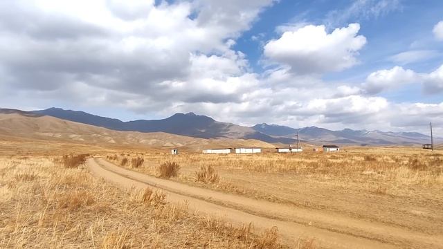 САМАЯ КРАСИВАЯ ДОРОГА. БИШКЕК ОШ. ПУТЕШЕСТВИЕ С СЕМЬЕЙ В АВТОДОМЕ.