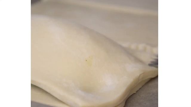 Слоеные пироги со шпинатом и творогом | Рецепт пирогов со шпинатом смотреть онлайн