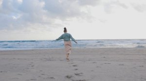 6610065-uhd_4096_2160_30fps