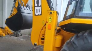 Экскаватор-погрузчик JCB 3DX для России и Беларуси