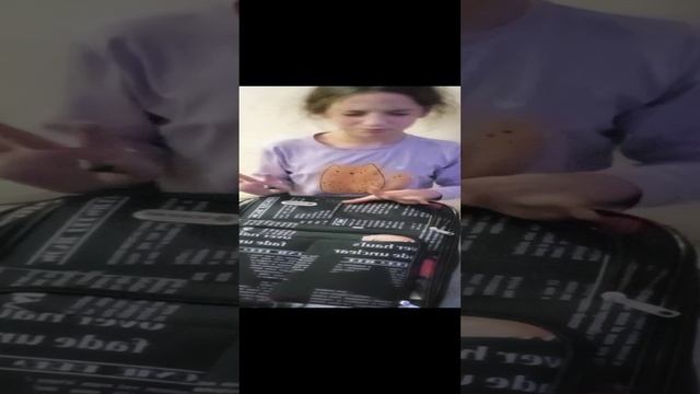 ОБЗОР ЧЕМОДАНА В СОЧИИИИИИИ!💜