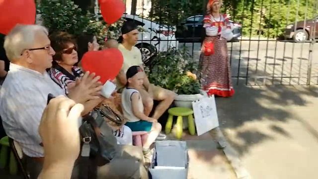 "Живите, любите!". Лидия Васильева