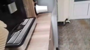 Реклама самого нового аппарата для кофе .