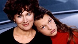 Почему мама Милы Йовович сбежала из Советского Союза и как сделала свою дочь звездой Голливуда