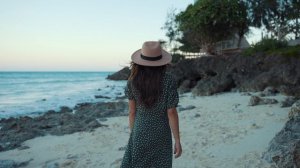 6473518-uhd_3840_2160_25fps