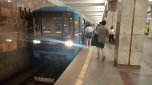 Прибытие и отпровления номерного на станции Октябрьская