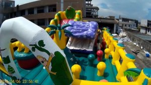 Надувной батут "Саванна и дракон" 11*6,5 метров