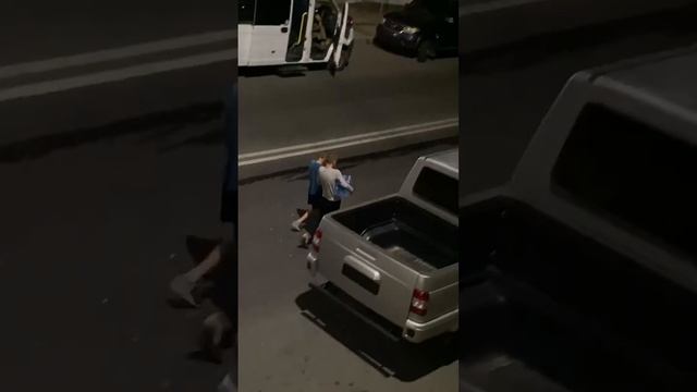 В Махачкале захотели поощрить мальчиков, носивших во время теракта воду бойцам смотреть онлайн