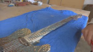 Telecaster из цветных карандашей | Создание электрогитары