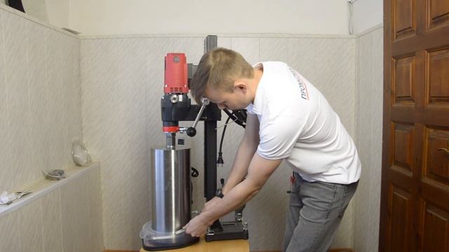 Hakken SPZ-252 U2i - Обзор установки алмазного бурения смотреть онлайн