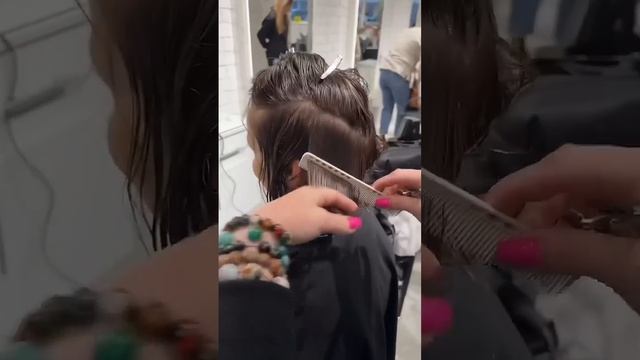 короткая стрижка для творческой Елены  #уходзаволосами #допосле #hair #женскаястрижка #haircut