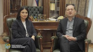 Комил Алламжонов ва Саида Мирзиёева Би-би-си Ўзбек хизматини табриклади - BBC Uzbek