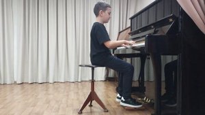 Ермолаев Семен. Д.Кабалевский "Клоуны"