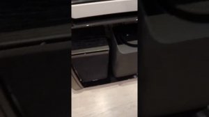 Перестала работать колонка Яндекс Макс с Алисой нашел проблему быстро....