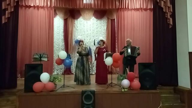 С песней по жизни
С песней по жизни смотреть онлайн