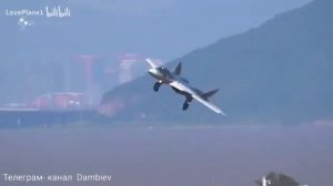 Демонстрационный полет Су-57 в Китае