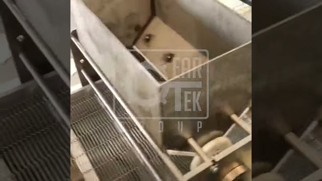 Машина намазки и посыпки шириной 600 мм смотреть онлайн