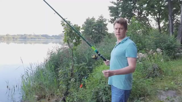 Рыбалка на озере Бисерово на удочку с поплавком