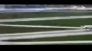 Аварийная посадка самолёта SSJ 100 в Шереметьево