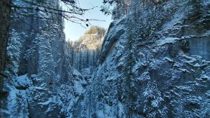 Река Кия. Пещера Кольцевая. Неизвестная часть пещеры.