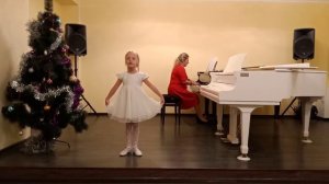 Рассказова Ксения Новогодняя песенка И.Шаферан Г.Гладков