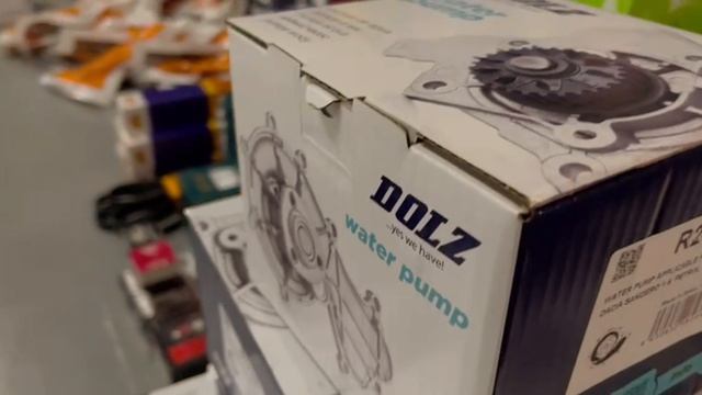 Автозапчасти в Турции. Водяной насос марки DOLZ обзор