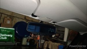 Салонное зеркало заднего вида с авто затемнением.