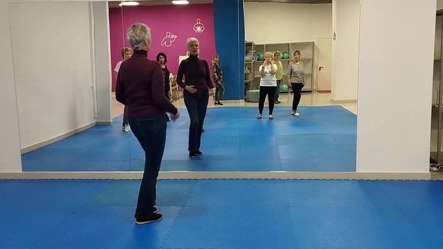 Танцевальный коллектив под управлением Галины Шалдиной.  Г. Мытищи.#активноедолголетие