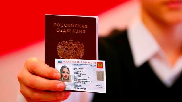 Мигранты с 29 декабря обяжут получать карты с чипом о пройденной дактилоскопии Мигранты в  России