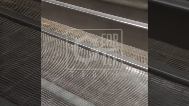 Машина посыпки ПО900 в работе. смотреть онлайн