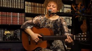 Людмила Катерисова - "Поток" сл.и муз. Евгения Бачурина