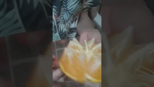 как очистить мандарин 🍊 ЛАЙФХАК