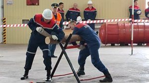 Как Саня пиляет !!!