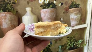 БОЛГАРСКИЙ НАСЫПНОЙ ПИРОГ С яблоками "Три стакана"
-