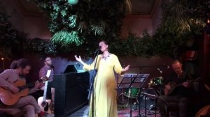 Anna Hoffman/Анна Гофман/Tres Morillas