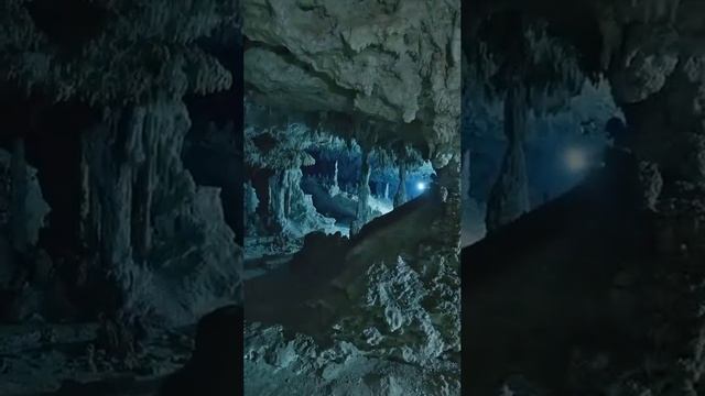 Загадочные подводные пещеры.