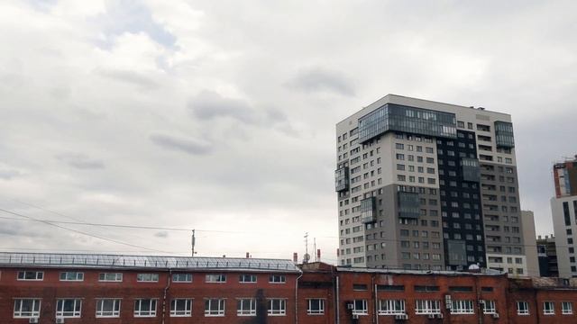 City clouds timelapse footage. Moscow 2018 смотреть онлайн