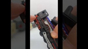 Инструкция как вставить батарейки в поезд RAIL KING