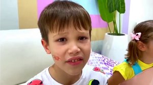 Макс покрасил волоси а Катя зделала пирсинг