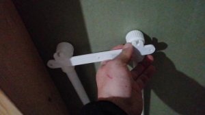 Укладываем коммуникации в стены и пол