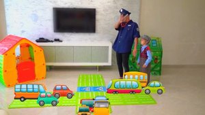 Сеня и Папа играют в Детские Профессии